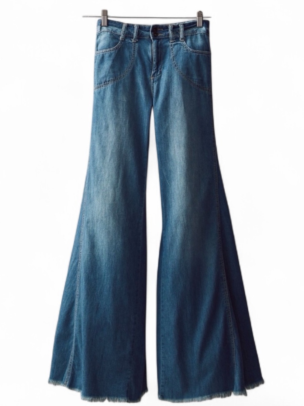 Free People Extreme Bell Bottom Wide Leg Jeans size 30